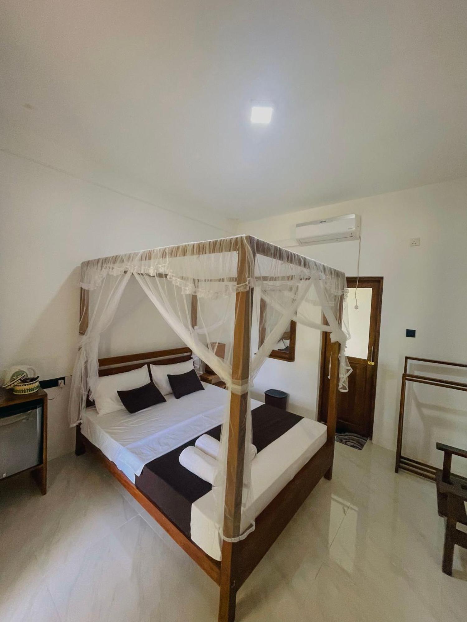The Lotus Villa Sigiriya Exterior photo