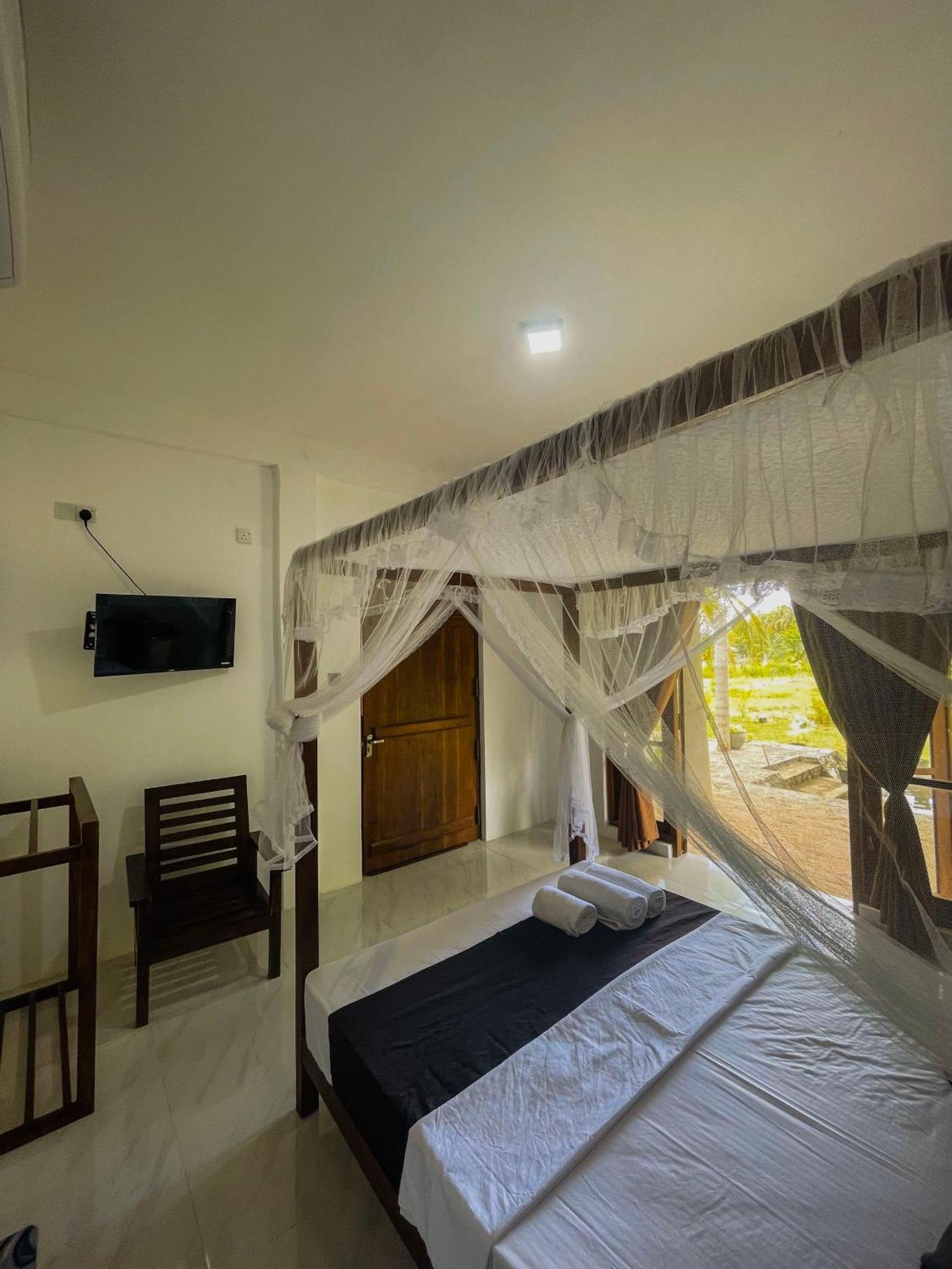 The Lotus Villa Sigiriya Exterior photo